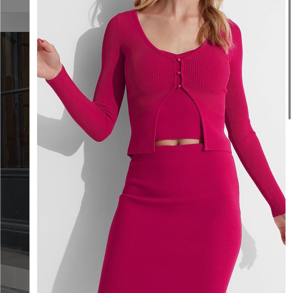 2-in-1! Body contour ribbed button-front cardigan set WITH CAMI